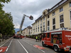 Stanza in fiamme in un albergo in centro a Brunico: intervengono i vigili del fuoco 2 441175838 860355129457107 3229068358302905746 n