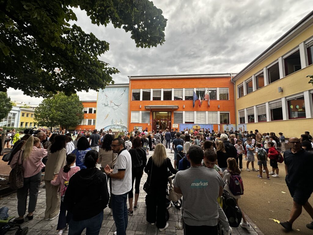 Inizio dell'anno scolastico a Bolzano: entusiasmo e qualche disagio logistico 5 img 4691