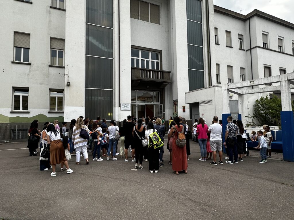 Inizio dell'anno scolastico a Bolzano: entusiasmo e qualche disagio logistico 10 img 4720